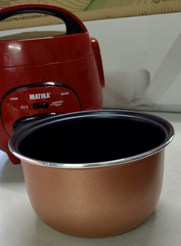 Nồi cơm matika mtk-rc0812